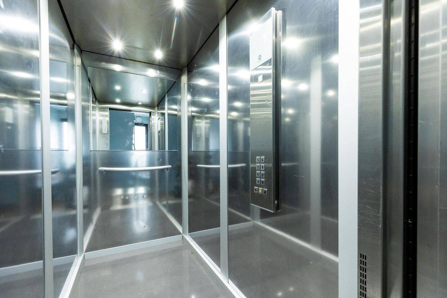 Turnkey City Studio in the Heart of Frankfurt-Sachsenhausen – photo 4
