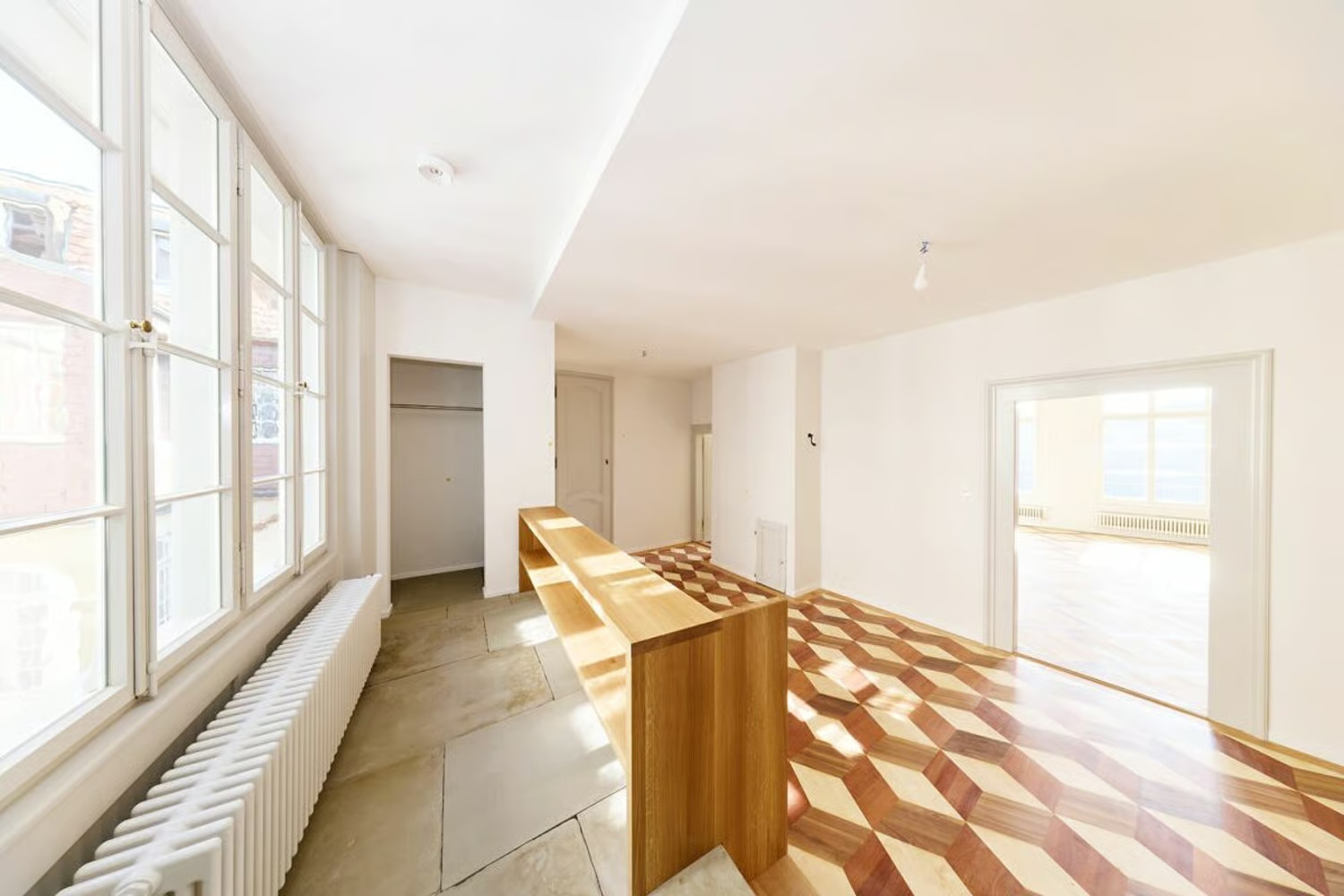Modern Maisonette on Two Levels in the Heart of the Old Town with Scenic Aare Views – photo 5