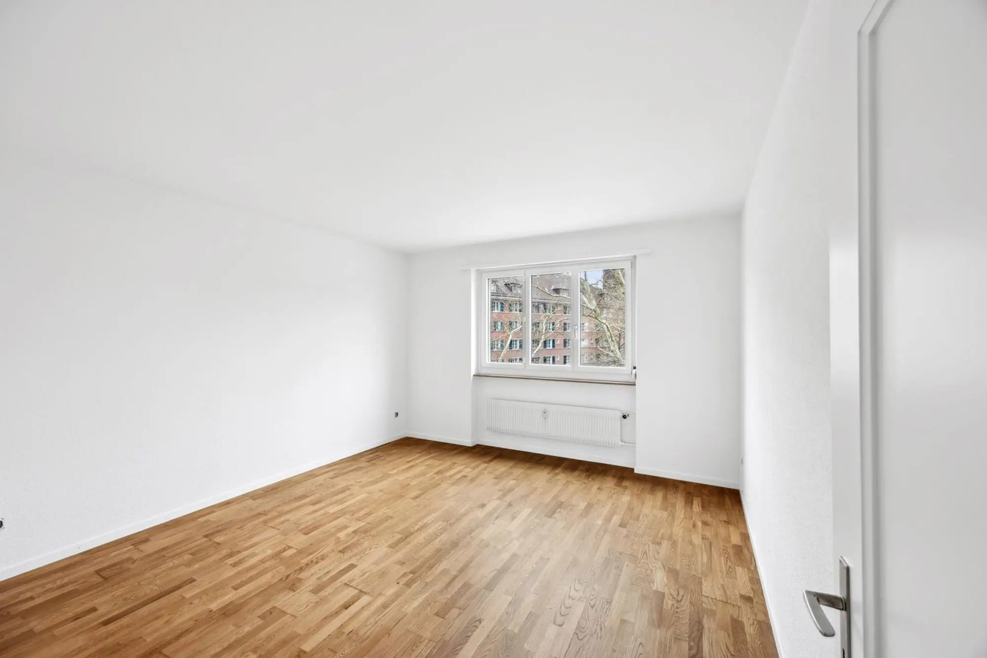 Bright 65 m² Apartment on Winkelriedstrasse, Bern – photo 3