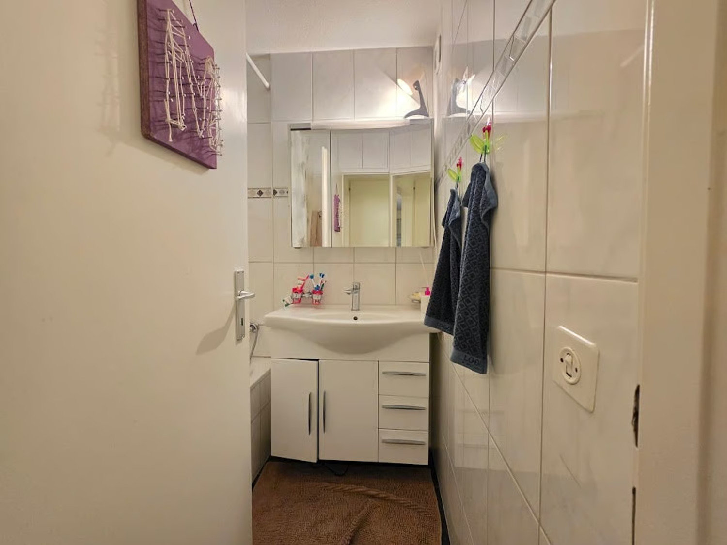 Modern 3-Room Apartment — Exceptional Space in Central Location – photo 4