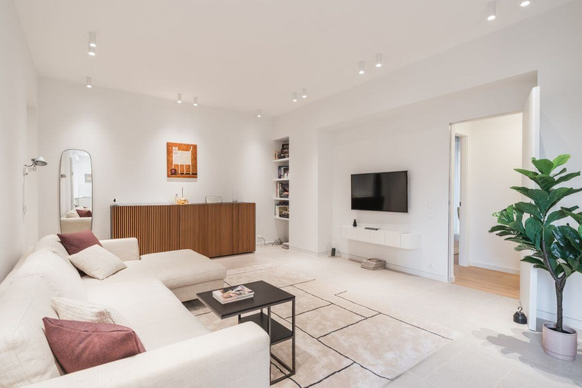 Spacious 2‑Bedroom Apartment — 90 m², Porta Metronia, Rome – photo 3