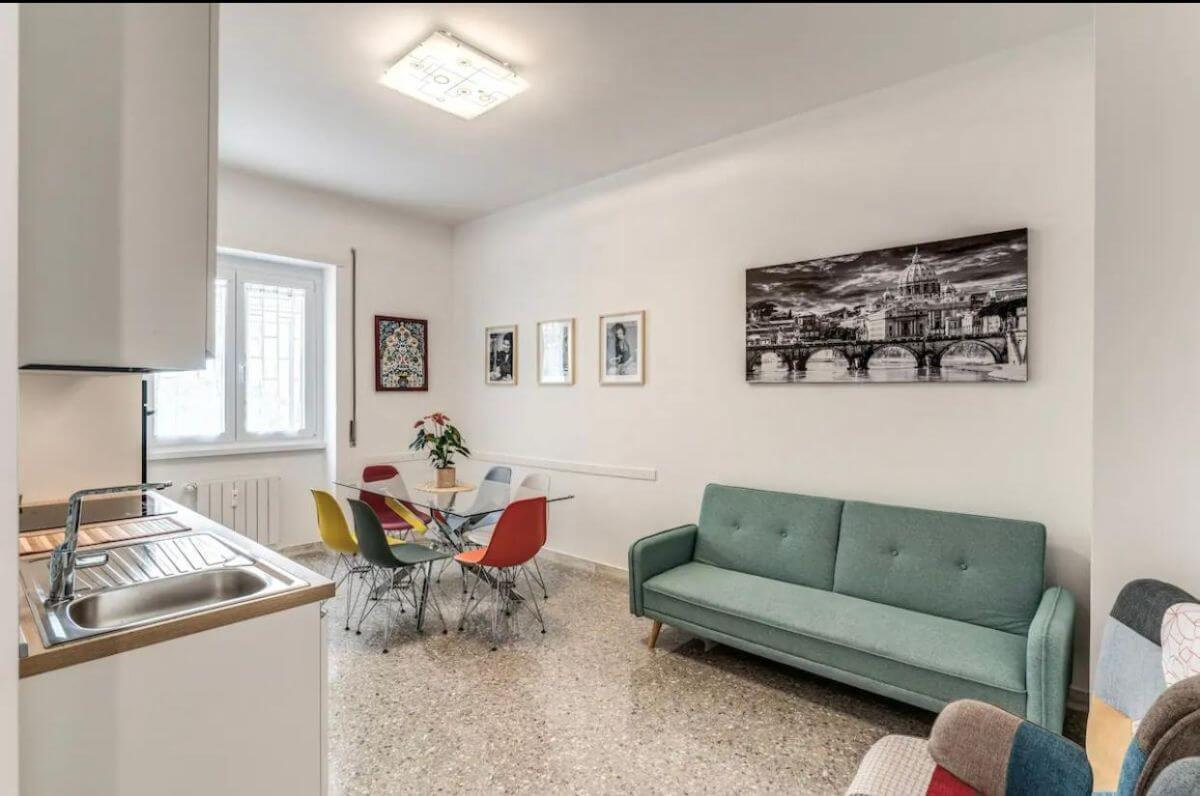 Entirely Renewed 3‑Bedroom, 2‑Bath Apartment — Via Agostino Valiero