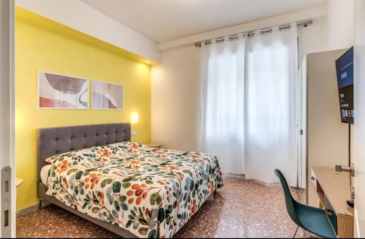 Entirely Renewed 3‑Bedroom, 2‑Bath Apartment — Via Agostino Valiero – photo 5