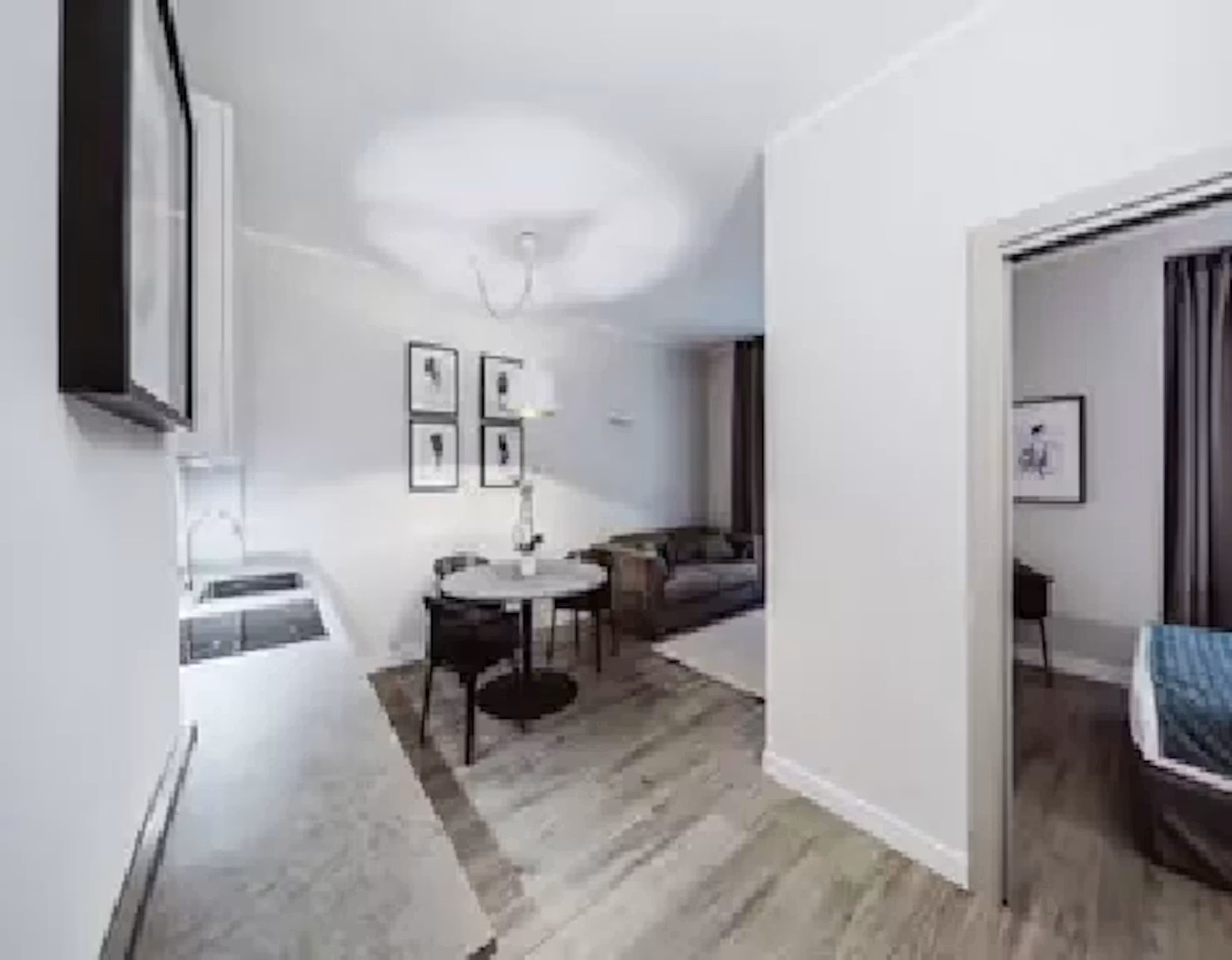 Contemporary Furnished 1‑Bed Apartment — 55 m², Via San Francesco da Paola – photo 2