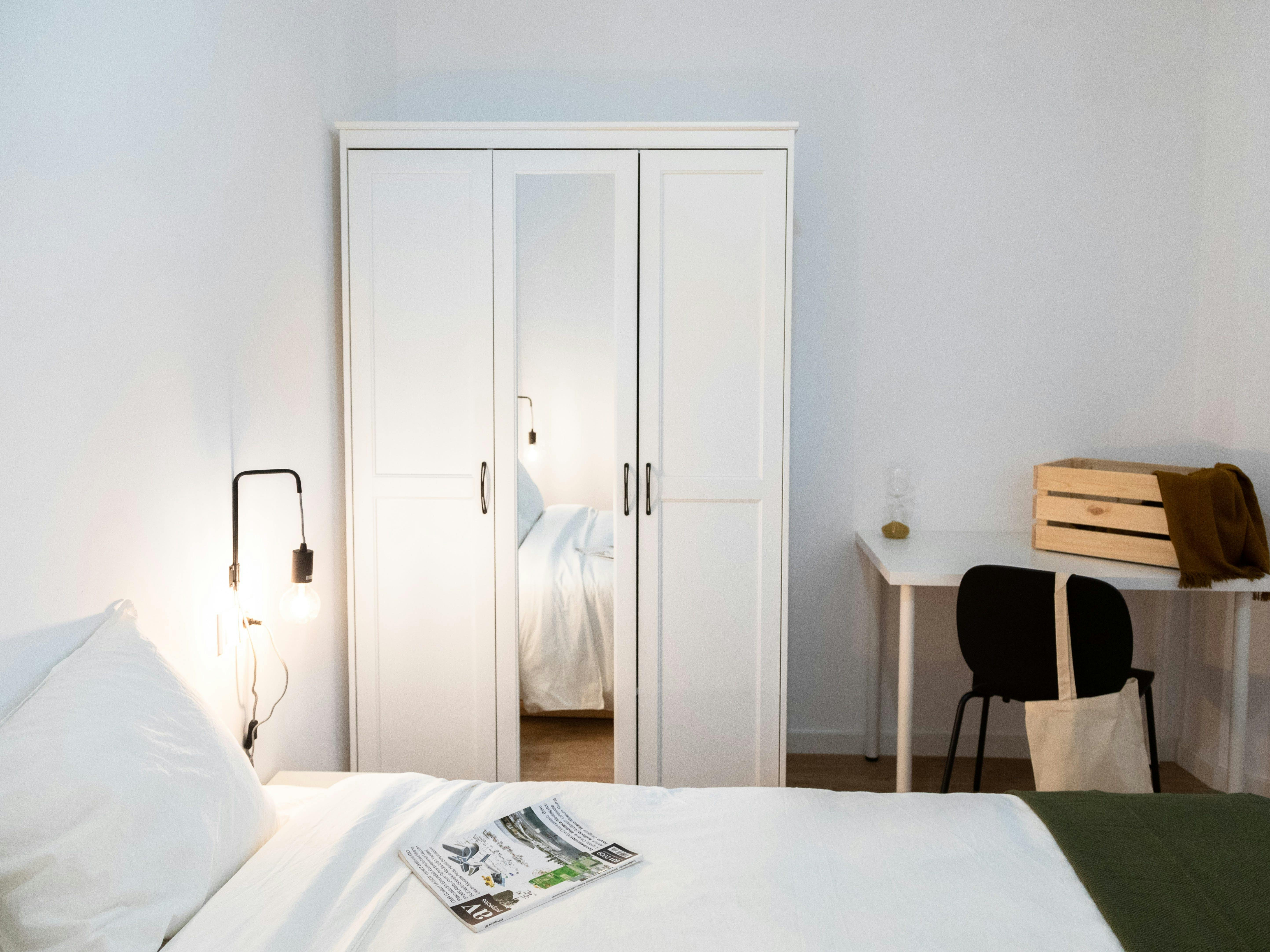 Comfortable 3‑Bedroom Flat — Two Bathrooms, Steps from Local Amenities – photo 5