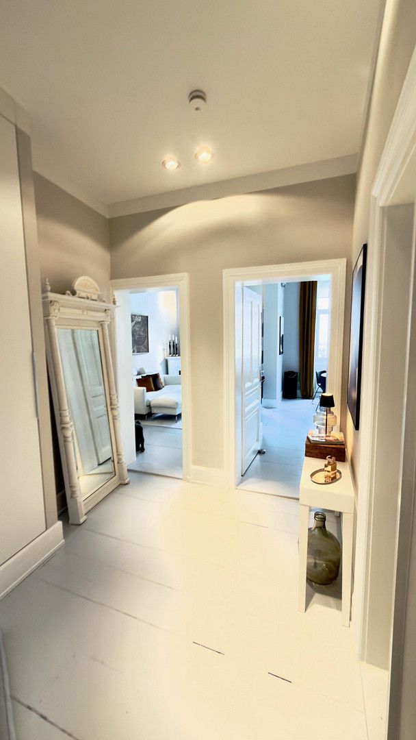 Stylish period apartment: 2.5 rooms in a top central location – photo 3