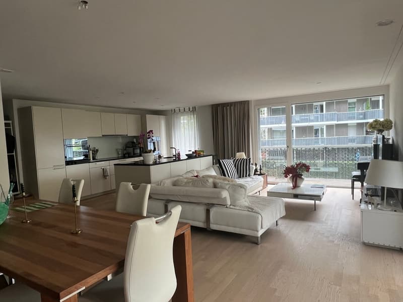 Traumhafte, lichtdurchflutete Wohnung für höchste Ansprüche, naturnah und doch zentral – photo 4